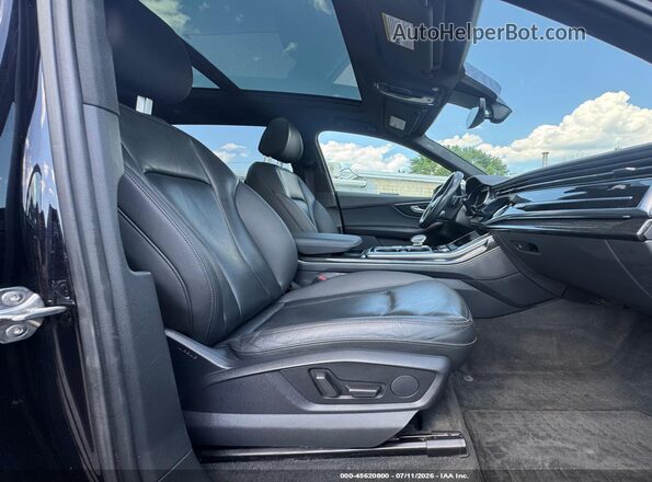 WA1LXAF73LD002707 2020 AUDI Q7 Black Front interior view