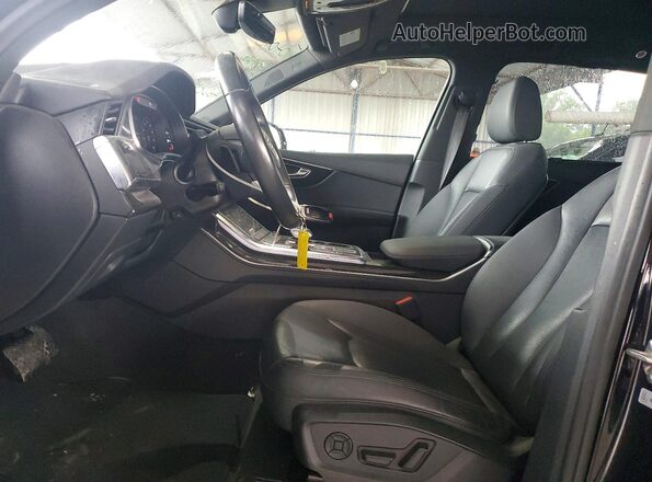 WA1LXAF73MD000117 2021 AUDI Q7 Black წინა სალონის ხედი