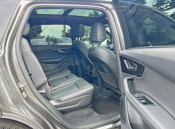 WA1LXAF74MD038150 2021 AUDI Q7 Gray Widok z tyłu