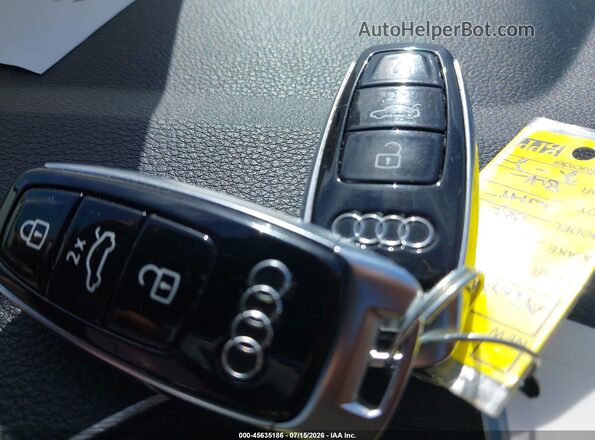 WA1LXAF77MD041012 2021 AUDI Q7 Белый Вид панели приборов