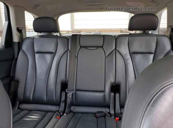 WA1LXAF79MD027371 2021 AUDI Q7 Silver Հետևի նստատեղերի տեսք