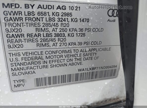 WA1LXBF71ND004254 2022 AUDI Q7 White Vista del compartimento del motor