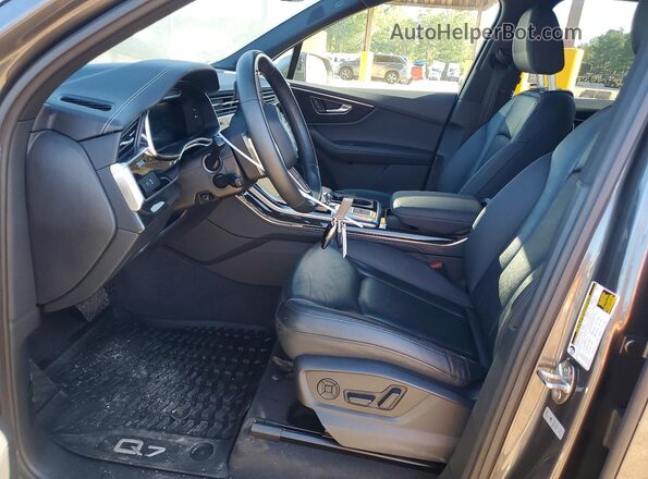 WA1LXBF73PD014867 2023 AUDI Q7 Gray Widok wnętrza z przodu