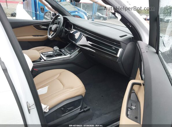 WA1LXBF73PD016960 2023 AUDI Q7 White Սալոնի դիմացի տեսք
