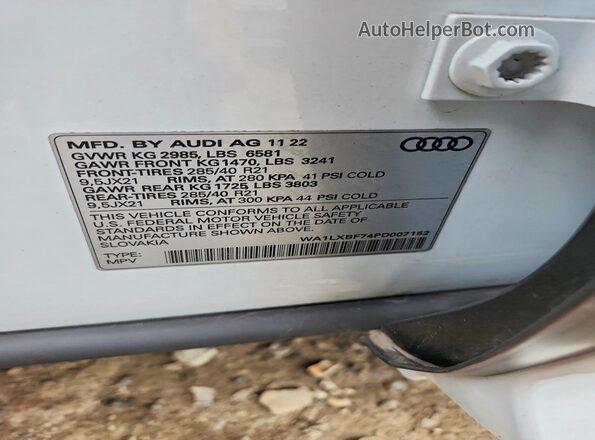 WA1LXBF74PD007152 2023 AUDI Q7 White Widok naklejki z numerem VIN