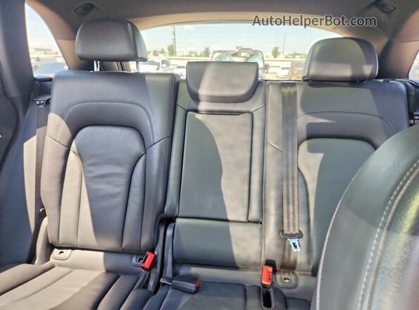 WA1M2AFP3HA046489 2017 AUDI Q5 Black Rear seats view