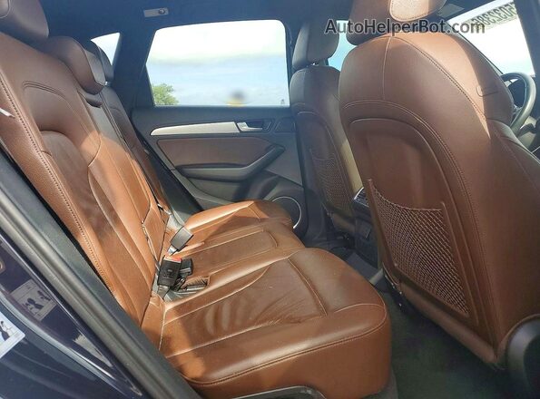 WA1M2AFP3HA089875 2017 AUDI Q5 Charcoal Widok tylnych siedzeń