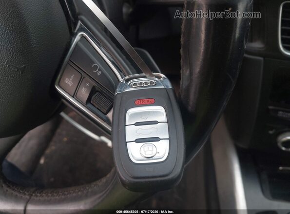 WA1M2AFP3HA095692 2017 AUDI Q5 Gray Dashboard view