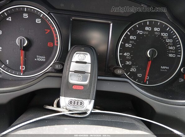 WA1M2AFP4HA045089 2017 AUDI Q5 Black Вид панелі приладів