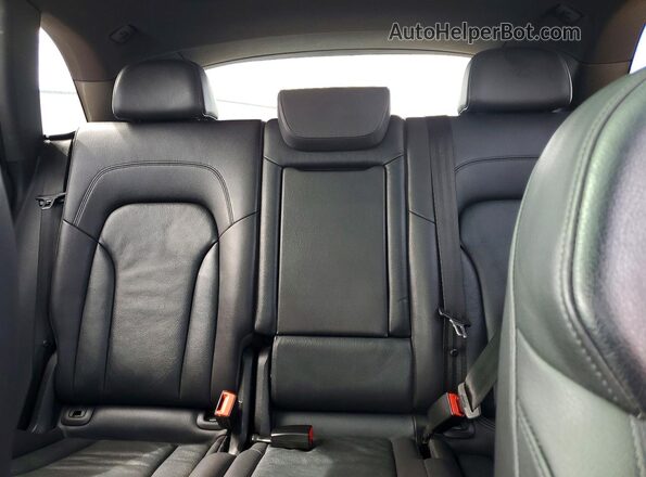 WA1M2AFP7HA099261 2017 AUDI Q5 Black Rear seats view