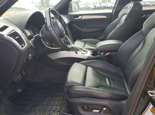 WA1M2AFP7HA099261 2017 AUDI Q5 Black Front interior view