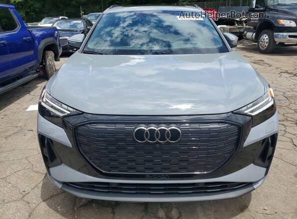 WA1M2BFZ0PP069487 2023 AUDI Q4 Gray Widok z przodu