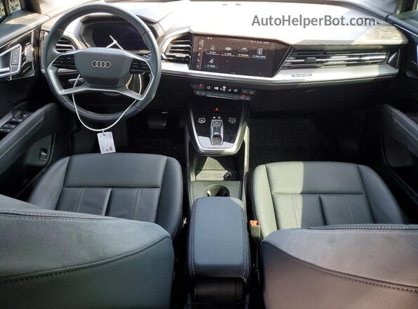 WA1M2BFZ8PP001230 2023 AUDI Q4 Blue Առջևի վահանակի տեսք