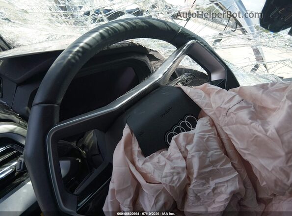 WA1MUBFZ4RP062569 2024 AUDI Q4 Black Հետևի նստատեղերի տեսք