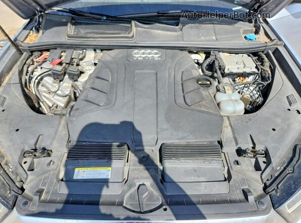 WA1VAAF70HD050098 2017 AUDI Q7 Silver ძრავის განყოფილების ხედი
