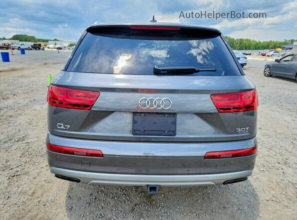 WA1VAAF70JD038331 2018 AUDI Q7 Charcoal Widok z tyłu