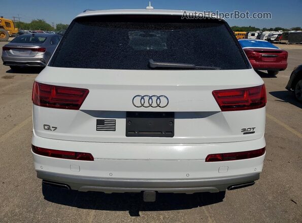 WA1VAAF70JD040855 2018 AUDI Q7 White Вид ззаду