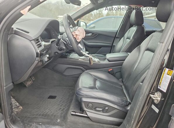 WA1VAAF70KD020056 2019 AUDI Q7 Black Widok wnętrza z przodu