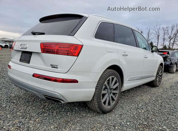 WA1VAAF71HD028241 2017 AUDI Q7 White Trasero derecho