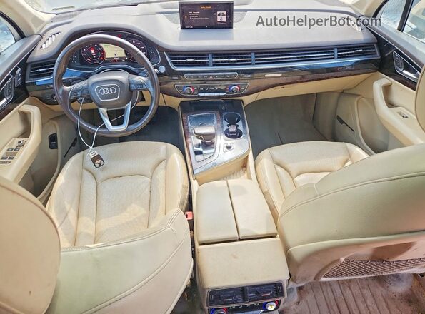 WA1VAAF71KD018221 2019 AUDI Q7 Gold Widok deski rozdzielczej
