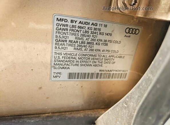 WA1VAAF71KD018221 2019 AUDI Q7 Gold Widok naklejki z numerem VIN