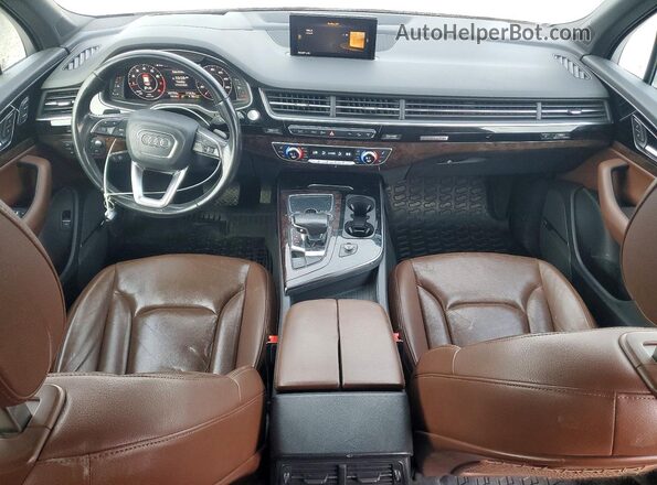 WA1VAAF72HD010685 2017 AUDI Q7 Белый Вид панели приборов
