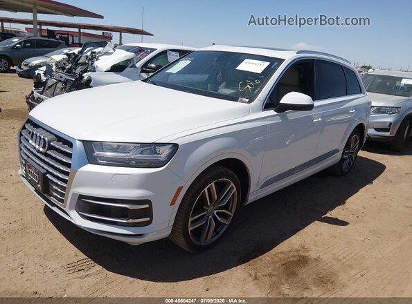 WA1VAAF72HD027812 2017 AUDI Q7 White Front left