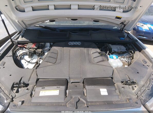 WA1VAAF72HD027812 2017 AUDI Q7 White Rear view
