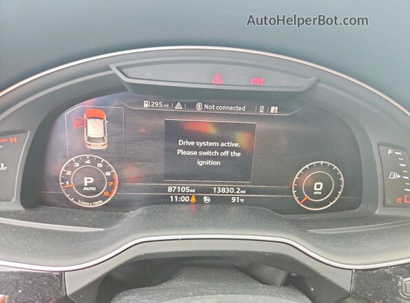 WA1VAAF72JD006285 2018 AUDI Q7 White Widok zestawu wskaźników