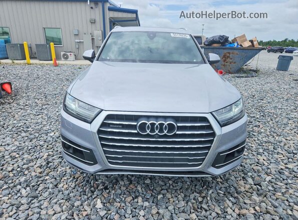 WA1VAAF72JD006285 2018 AUDI Q7 White Widok z przodu
