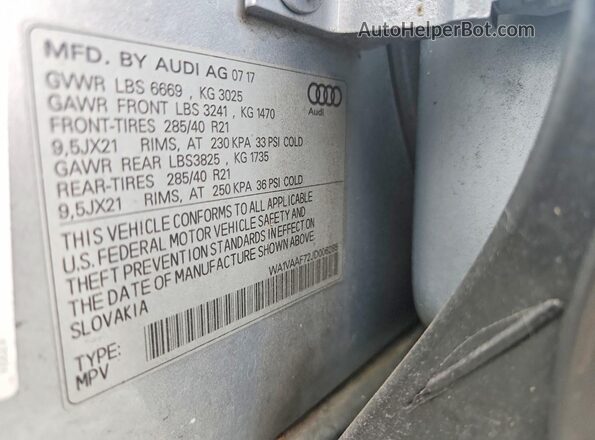 WA1VAAF72JD006285 2018 AUDI Q7 White Widok komory silnika