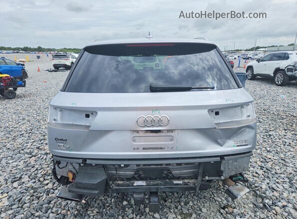 WA1VAAF72JD006285 2018 AUDI Q7 White Widok z tyłu