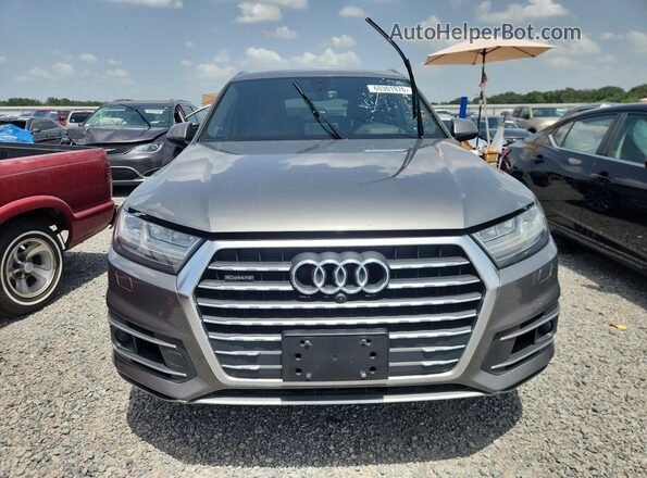 WA1VAAF72JD023880 2018 AUDI Q7 Gray Widok z przodu