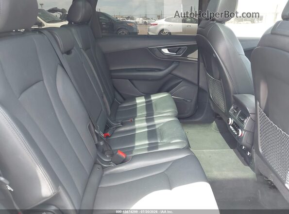 WA1VAAF73JD054250 2018 AUDI Q7 White VIN կոդի պիտակի տեսք