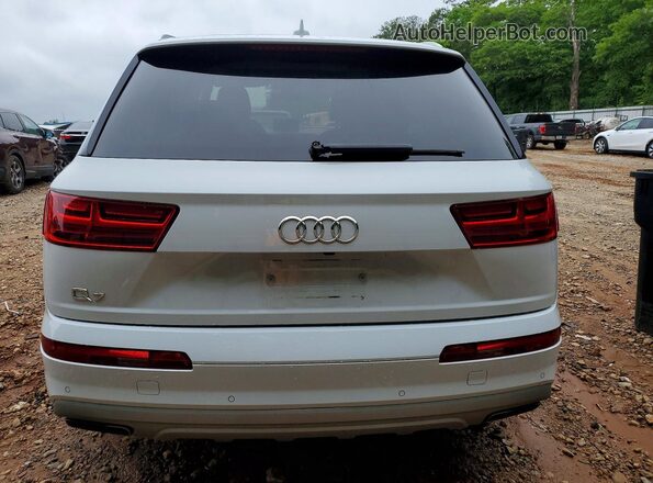WA1VAAF73KD024103 2019 AUDI Q7 White Rear view
