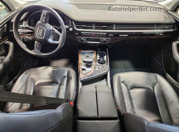 WA1VAAF75JD018074 2018 AUDI Q7 Gray Առջևի վահանակի տեսք