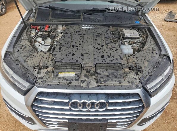 WA1VAAF75JD052385 2018 AUDI Q7 White ძრავის განყოფილების ხედი