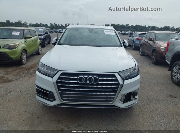 WA1VAAF75KD008680 2019 AUDI Q7 White Vista del cuadro de instrumentos