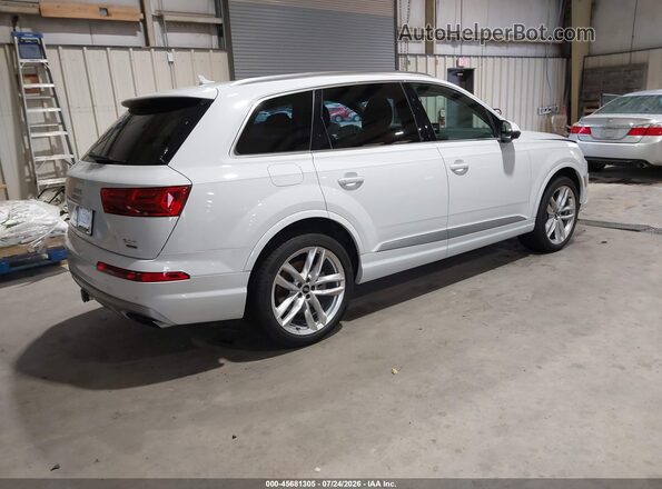 WA1VAAF76HD046332 2017 AUDI Q7 Белый Задняя правая четверть