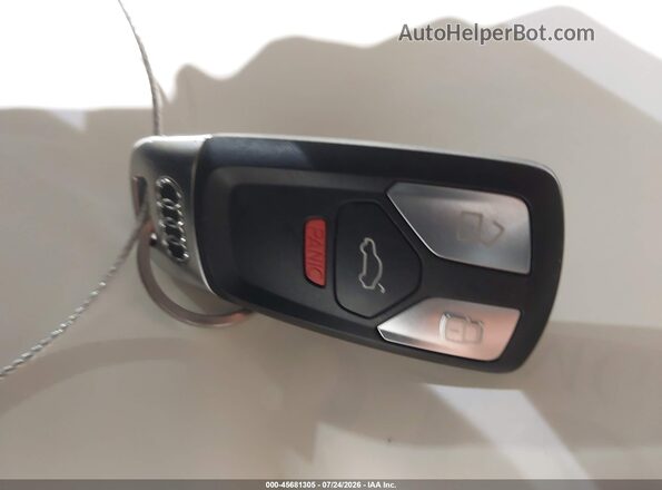 WA1VAAF76HD046332 2017 AUDI Q7 Белый Вид панели приборов