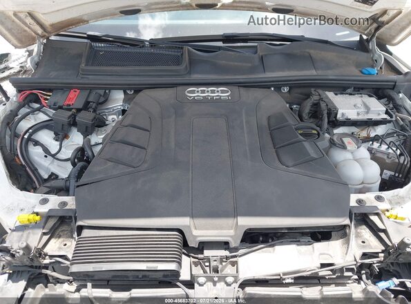 WA1VAAF76JD050371 2018 AUDI Q7 White უკანა ხედი