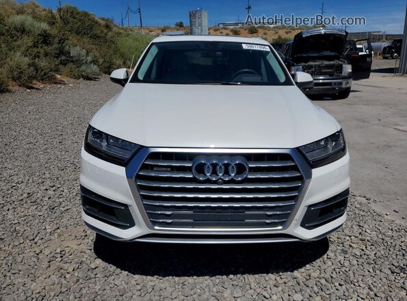 WA1VAAF77HD030124 2017 AUDI Q7 White Front view