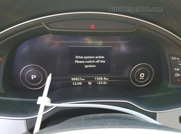 WA1VAAF77JD019730 2018 AUDI Q7 Black Vista del cuadro de instrumentos