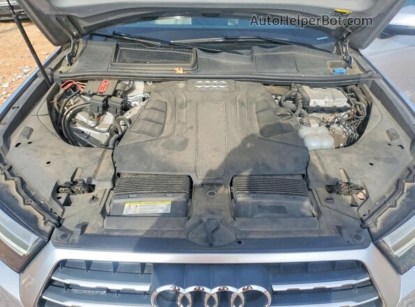 WA1VAAF77JD043221 2018 AUDI Q7 Silver ძრავის განყოფილების ხედი