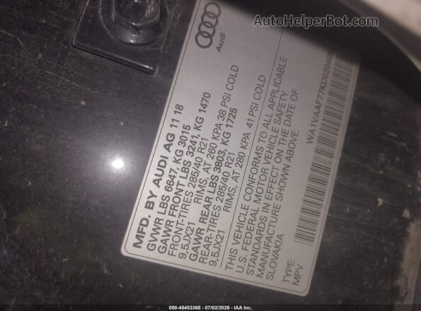 WA1VAAF77KD020409 2019 AUDI Q7 Black ძრავის განყოფილების ხედი