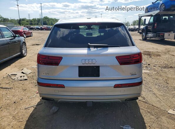 WA1VAAF78JD018750 2018 AUDI Q7 Silver Widok z tyłu