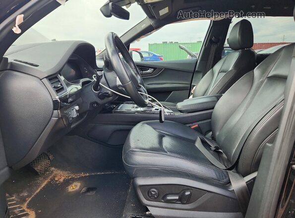 WA1VAAF78KD035775 2019 AUDI Q7 Black Vista interior delantera