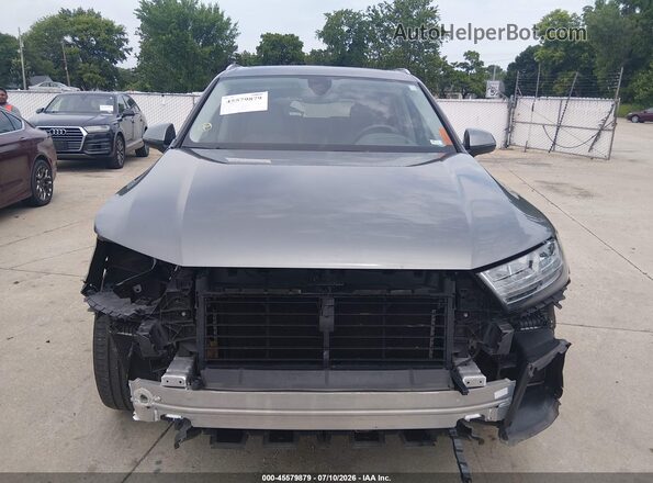 WA1VAAF79HD038709 2017 AUDI Q7 Beige Սալոնի հետևի տեսք