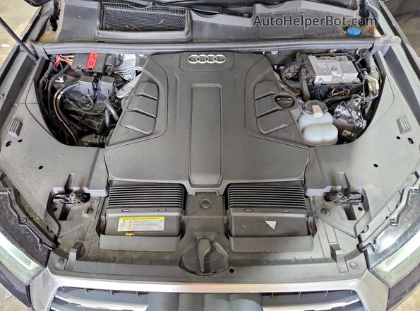 WA1VAAF79KD016507 2019 AUDI Q7 Black Engine compartment view