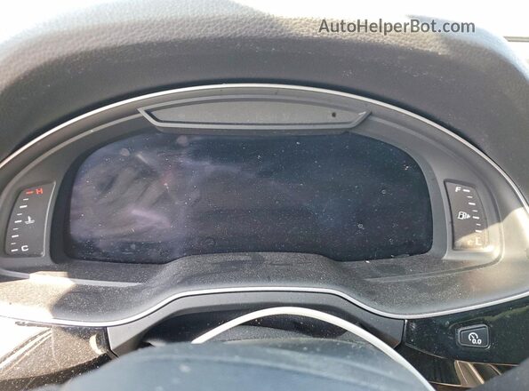 WA1VAAF7XJD011718 2018 AUDI Q7 Серебряный Вид щитка приборов